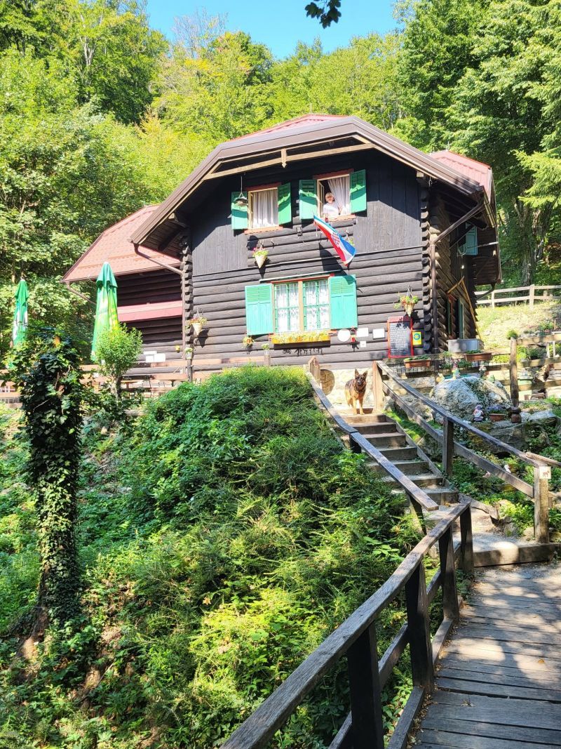 Sljeme. Lugareva kuća